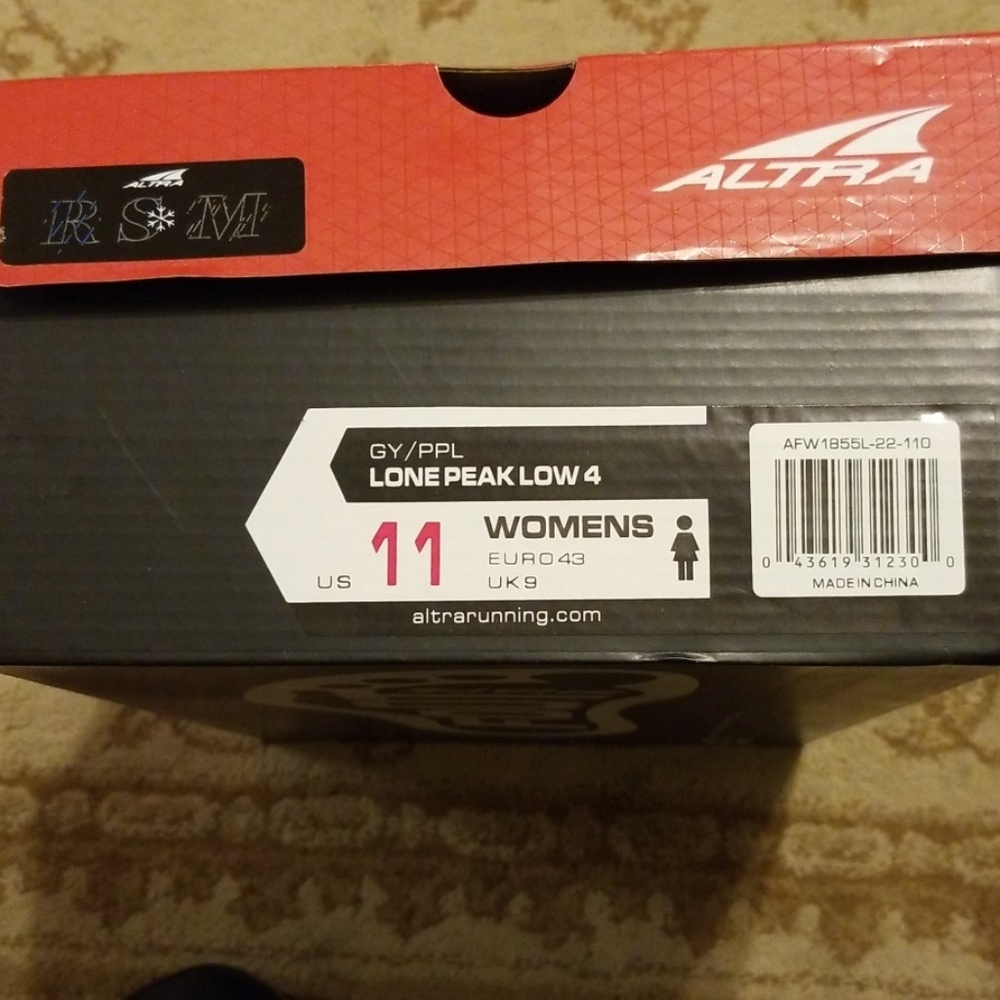 Altra Lone Peak Low 4 waterproof, size 11